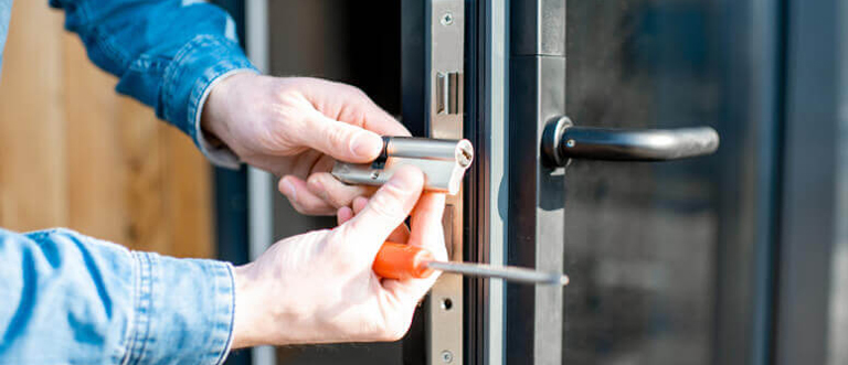 Commercial Locksmith Roseland